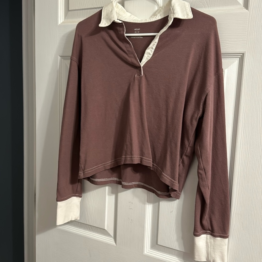 Cropped Collared Long Sleeve